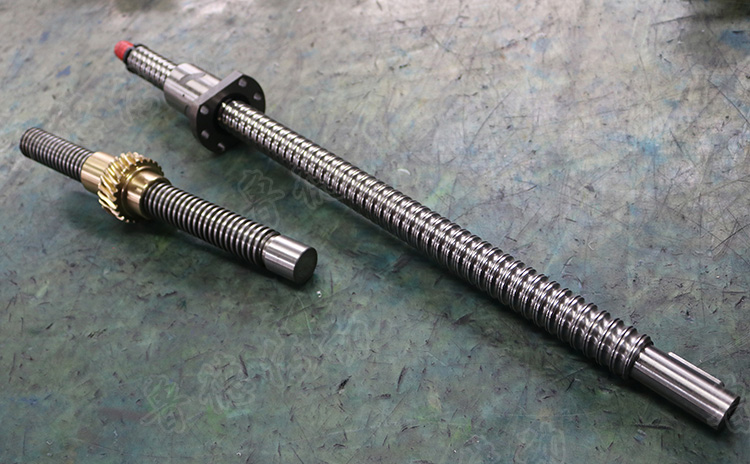 梯形絲桿與滾珠絲桿區別